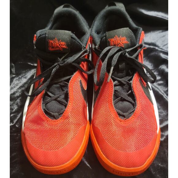 Nike Hustle DX SU-21 Red Black Boys Sneakers Shoes Size 6y Lace-Up - Picture 5 of 14